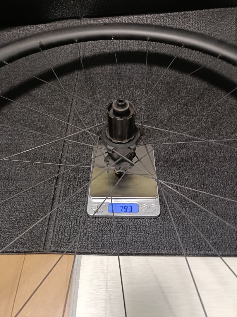 リムブレーキ　カーボンホイール　手組　前後セット