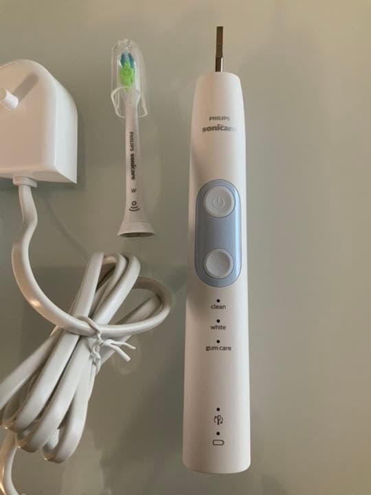 フィリップス 電動歯ブラシ　ソニッケアー