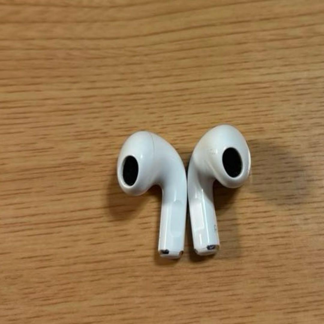Apple AirPods 第三世代　ホワイト