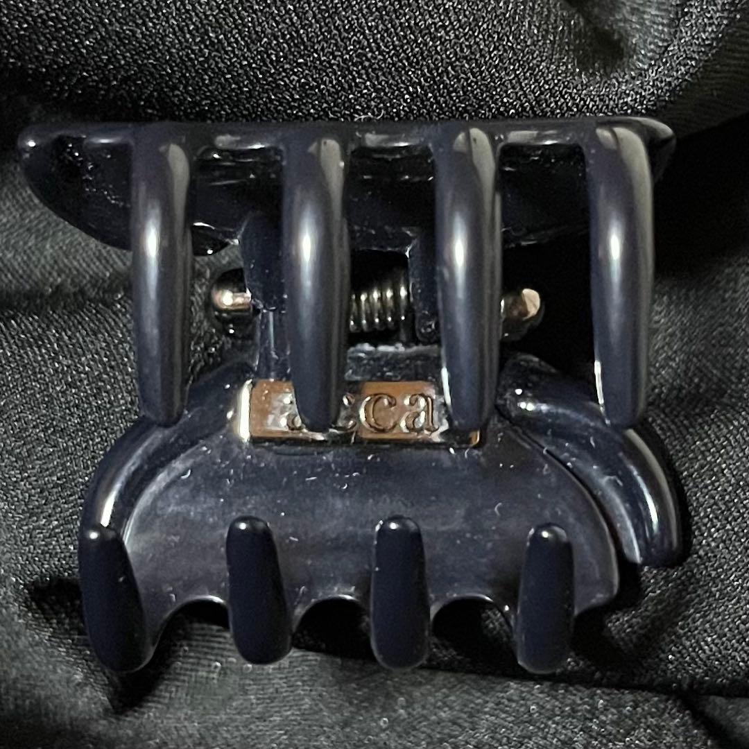 ACCA ヘアクリップ　大・小　ブラック　足1本欠あり