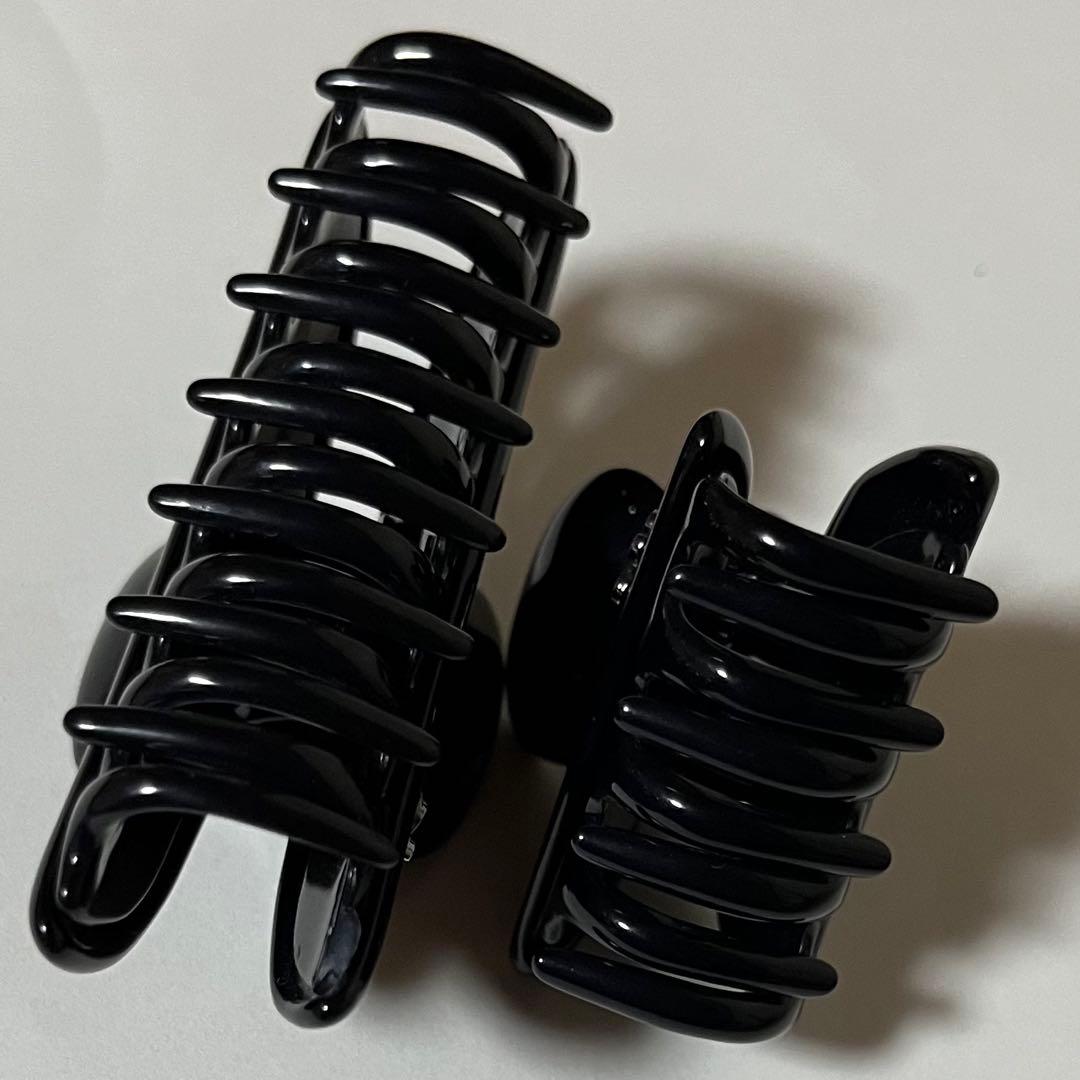 ACCA ヘアクリップ　大・小　ブラック　足1本欠あり