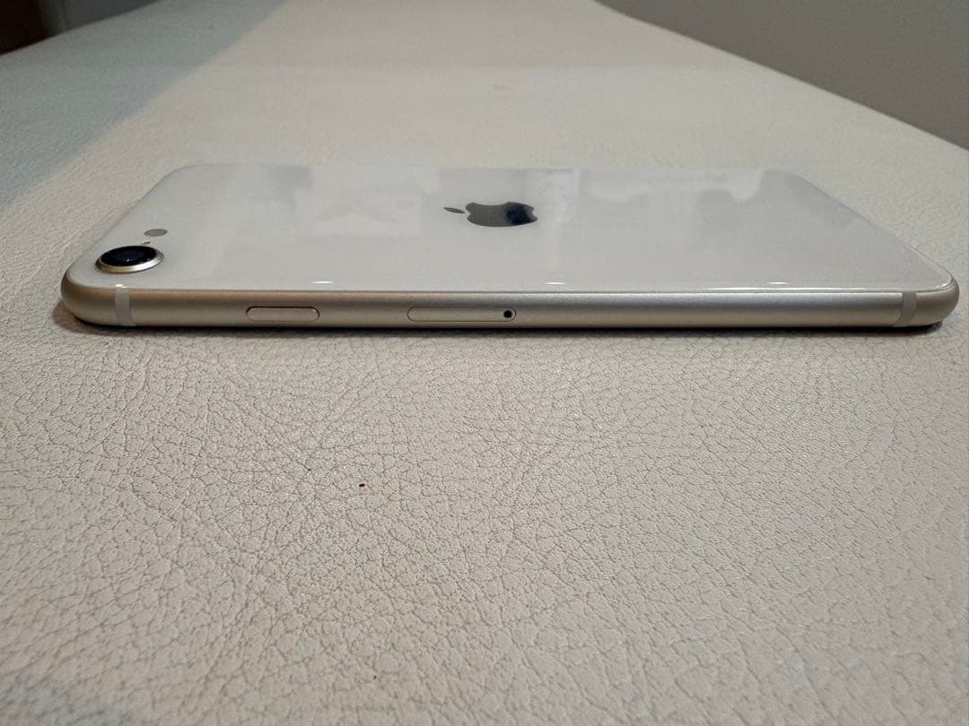 Apple iPhone SE3 128GB バッテリー容量91% SIMフリー