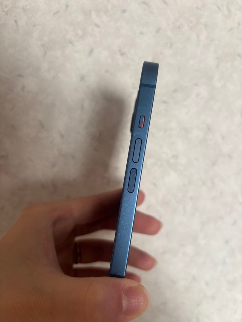 iPhone13 中古