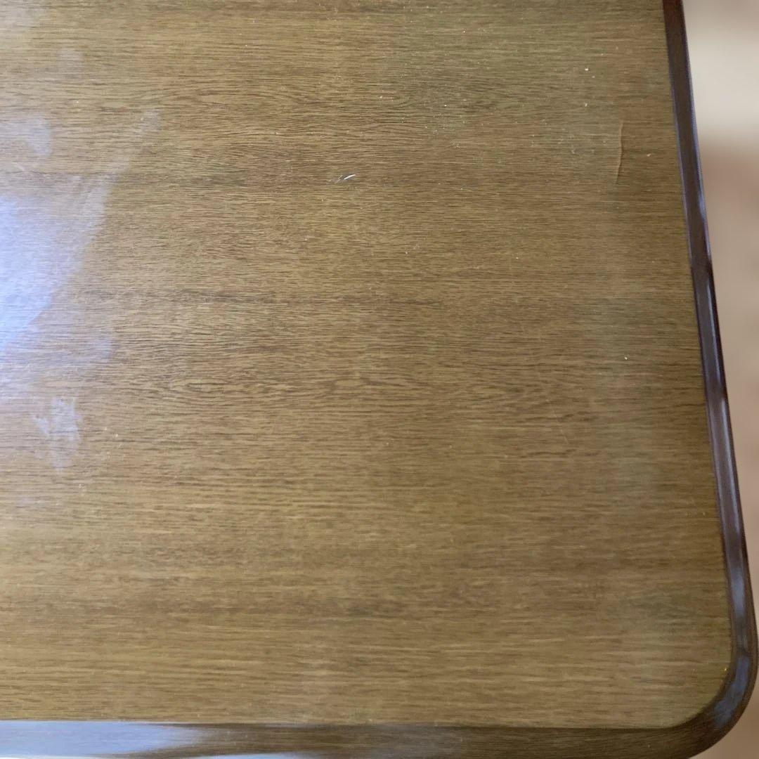 ブラウンの長方形こたつテーブル