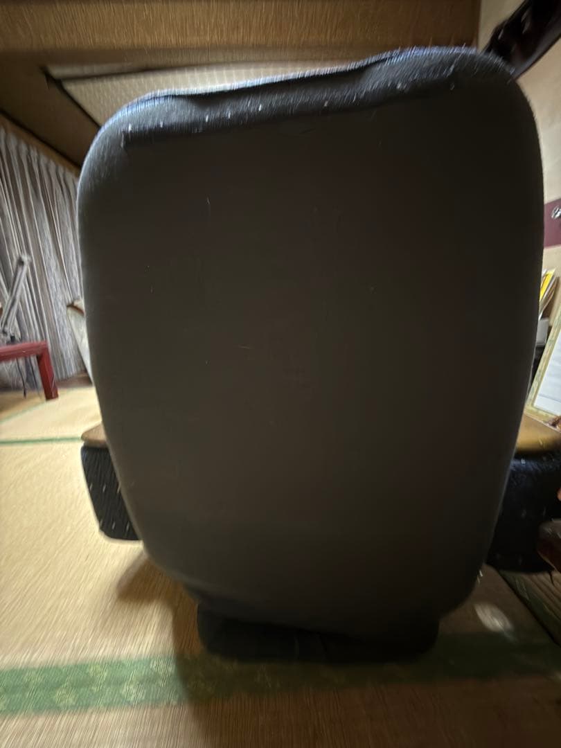 回転式リクライニングチェアー　座椅子　重厚感