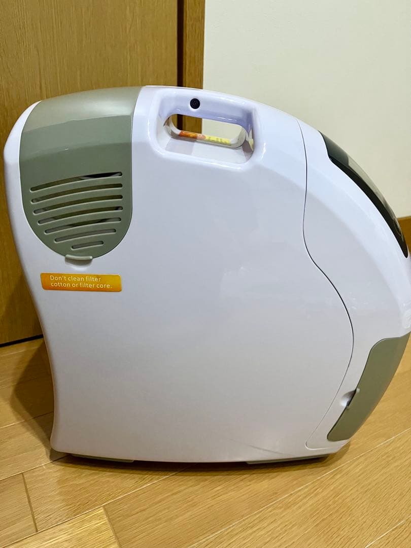 高性能酸素濃縮器MAFmini 1.5 ペット用酸素室