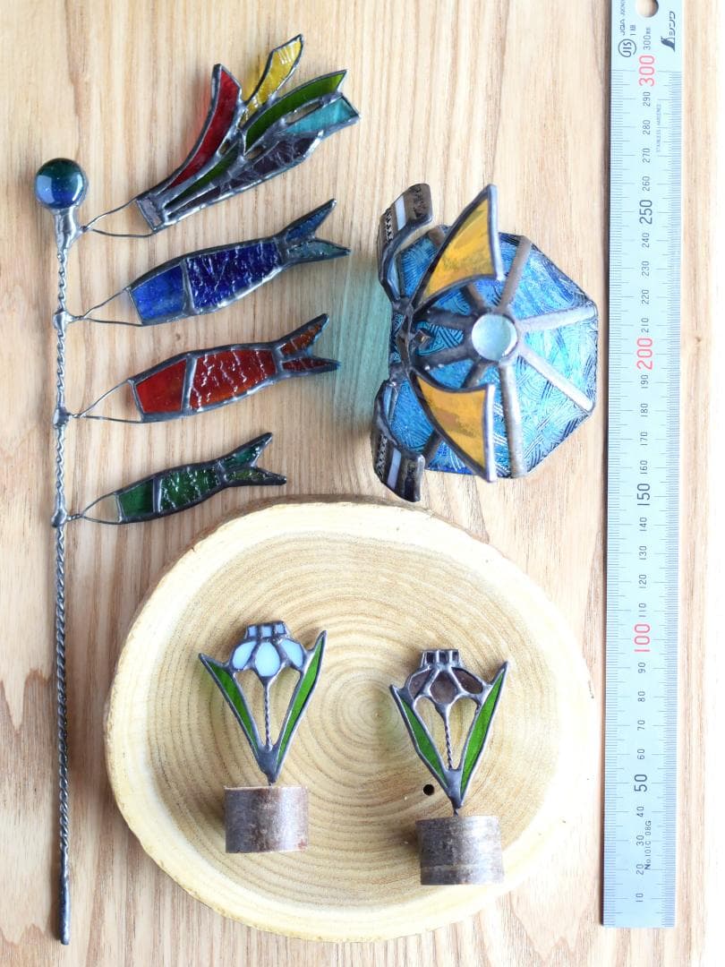 ステンドグラスの鯉のぼりと菖蒲とミニ兜(子供の日2点セット・KOI21)