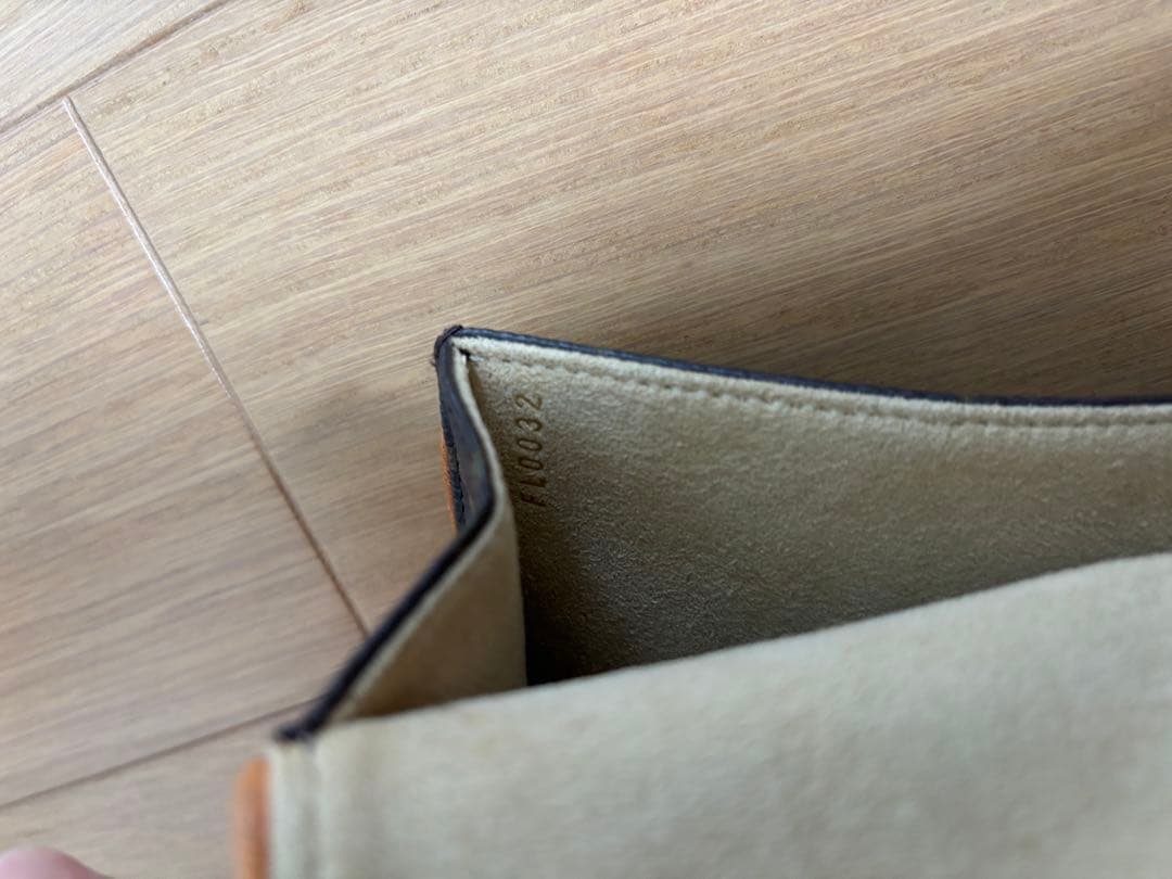 Louis Vuitton モノグラム ポシェット フロランティーヌ