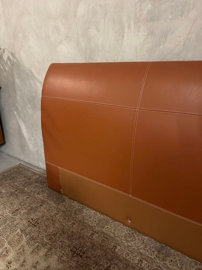 【東京都内23区配送無料】クイーン　ベッドボード　部品　背もたれ　内装　DIY