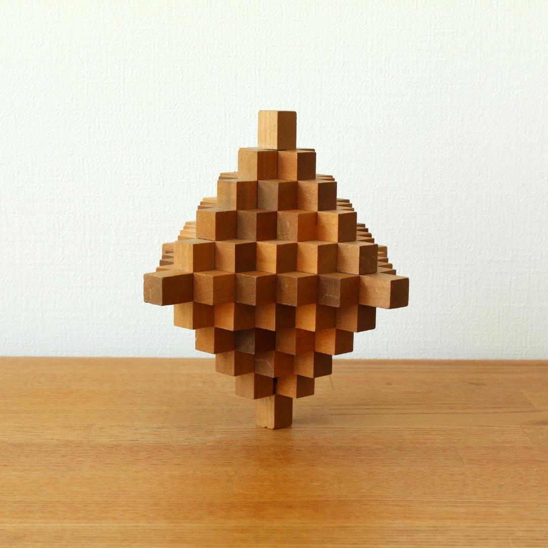 山中組木工房　51本型組木 釘を使用しない木組みパズル　B