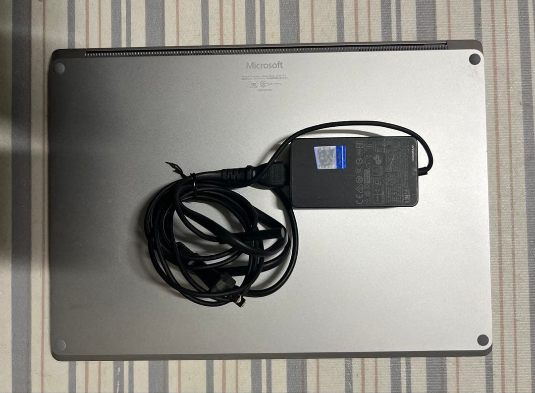 Microsoft Surface Laptop3 15インチ 8G 1000G