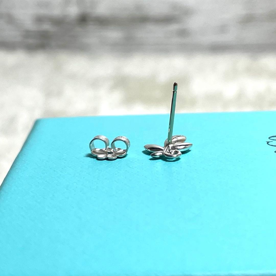 【極美品】ティファニー　オリーブリーフピアス片耳　シルバー925