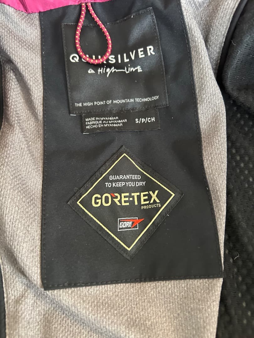 クイックシルバー上下　Sサイズ