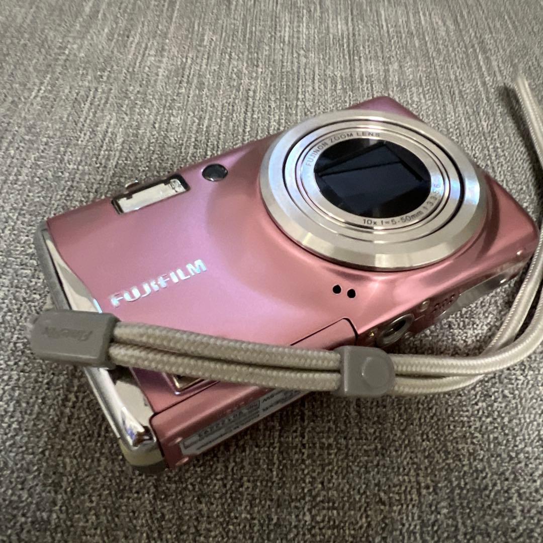 FUJIFILM Finepix F70EXR ピンク