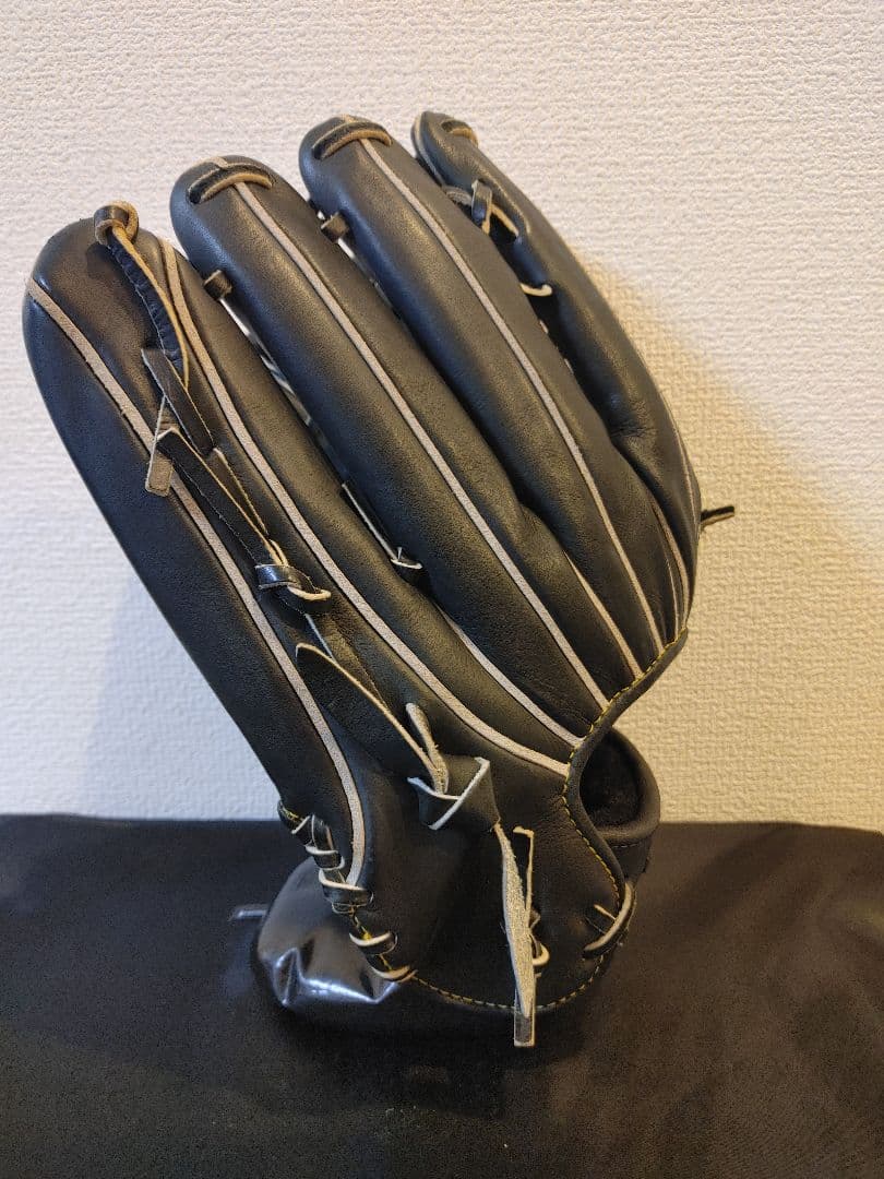 ミズノプロ　硬式　外野　ブラック　右投げ