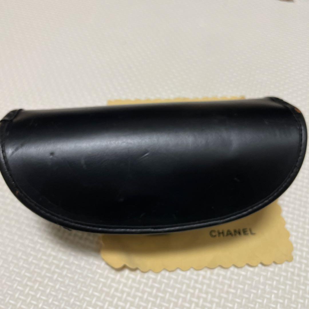 CHANEL　シャネル　サングラス　黒　ケース付き　ヴィンテージ