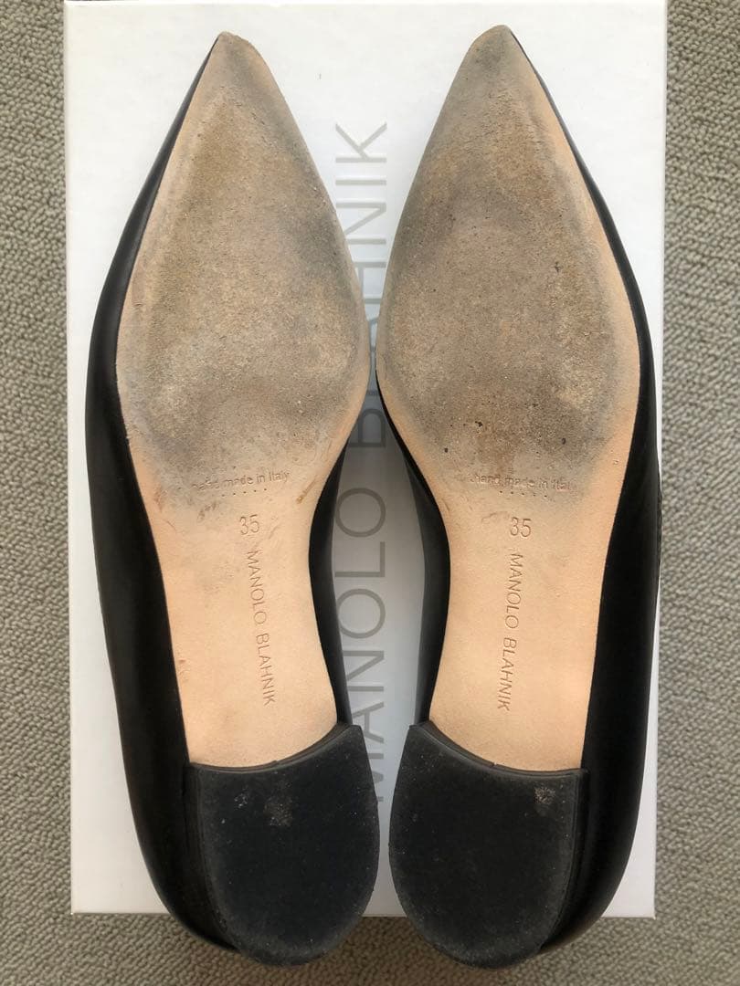 【新品同様品】マノロブラニク カーフ革 ポインテッド 黒 35