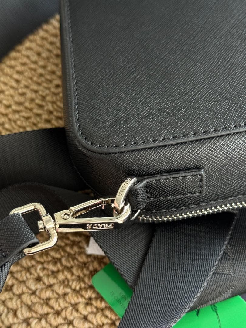 セール！ ブラック メッセンジャーバッグ