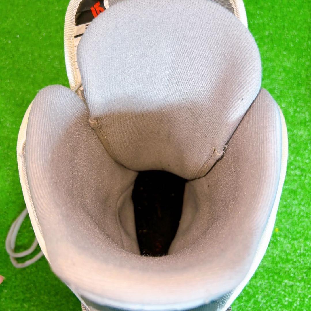 BURTON TRIBUTE バートン　トリビュート　27cm スノーブーツ　白