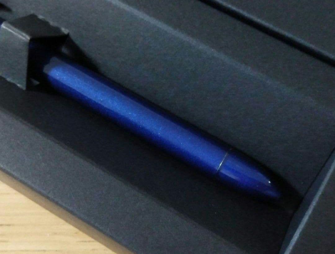 ズーム　L104　多機能ペン　ネイビー軸　ボールペン　黒赤0.7　シャープ0.5