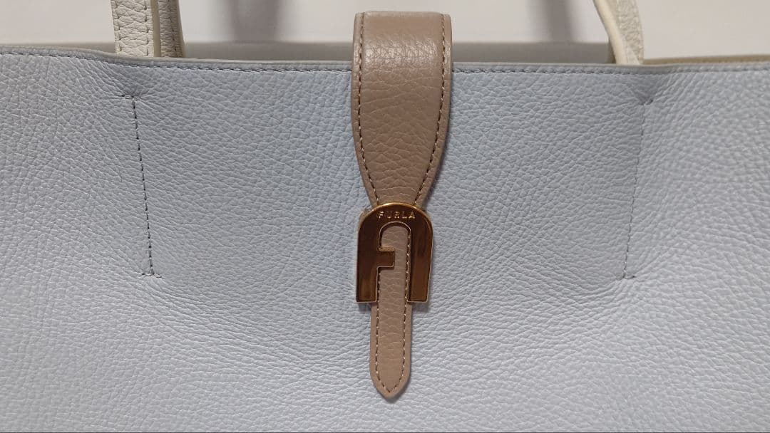 美品 フルラ ソフィア トートバッグ L