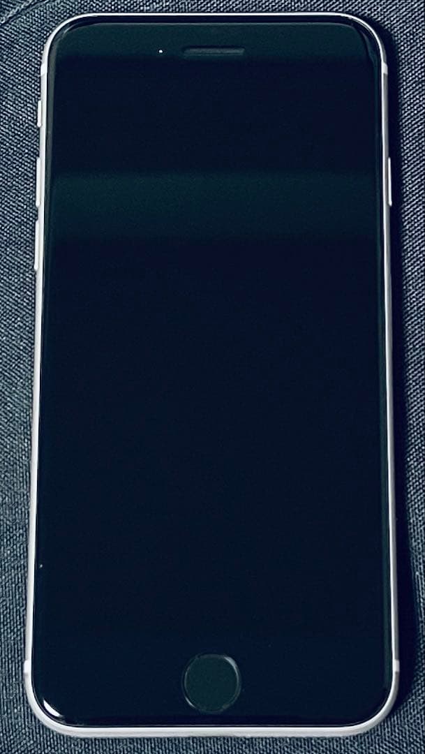 【美品】iPhone SE第2世代 本体