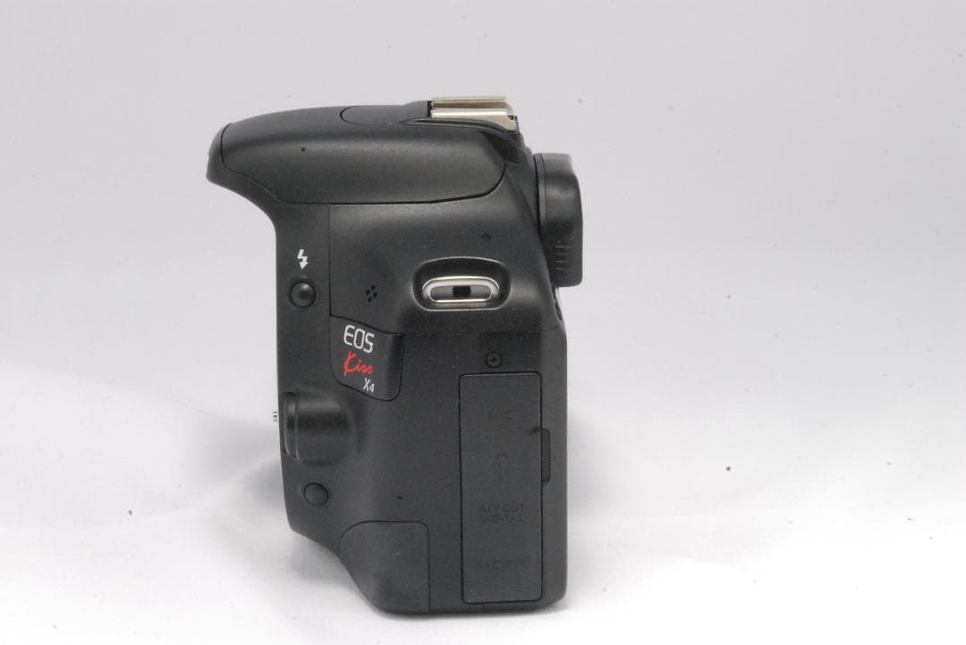 Canon kiss x4 標準レンズセット 入門者用 値引き対応可 付属品