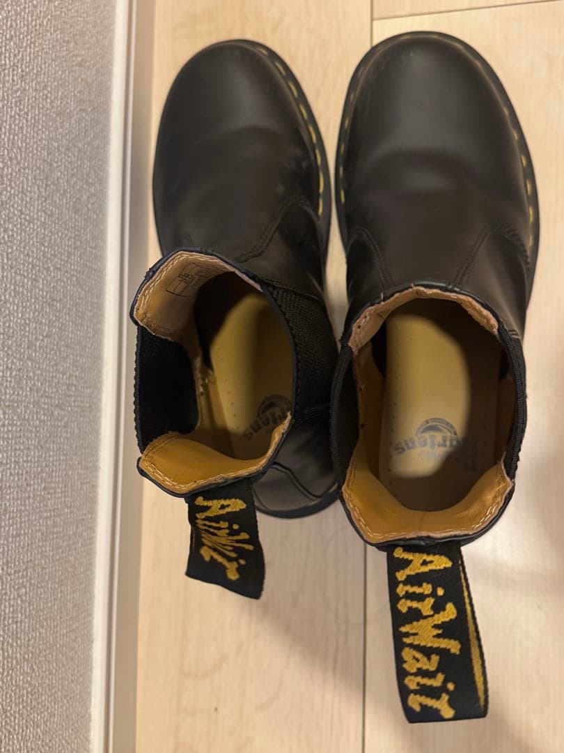 Dr. Martens 2976 YS チェルシーブーツ