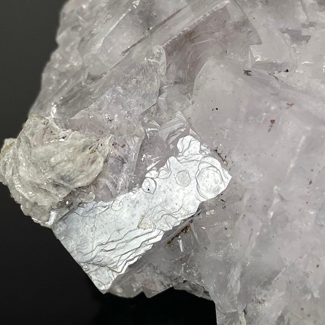 フローライト　辰砂入り　エミリオ鉱山　スペイン　鉱物標本　原石　天然石　ストーン