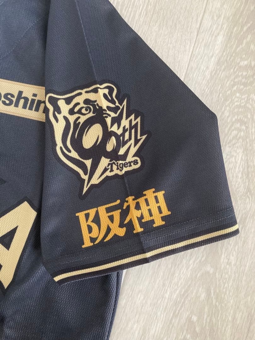 阪神タイガース　ブラックダイナマイト　ユニフォーム　OSAKA　TBDS