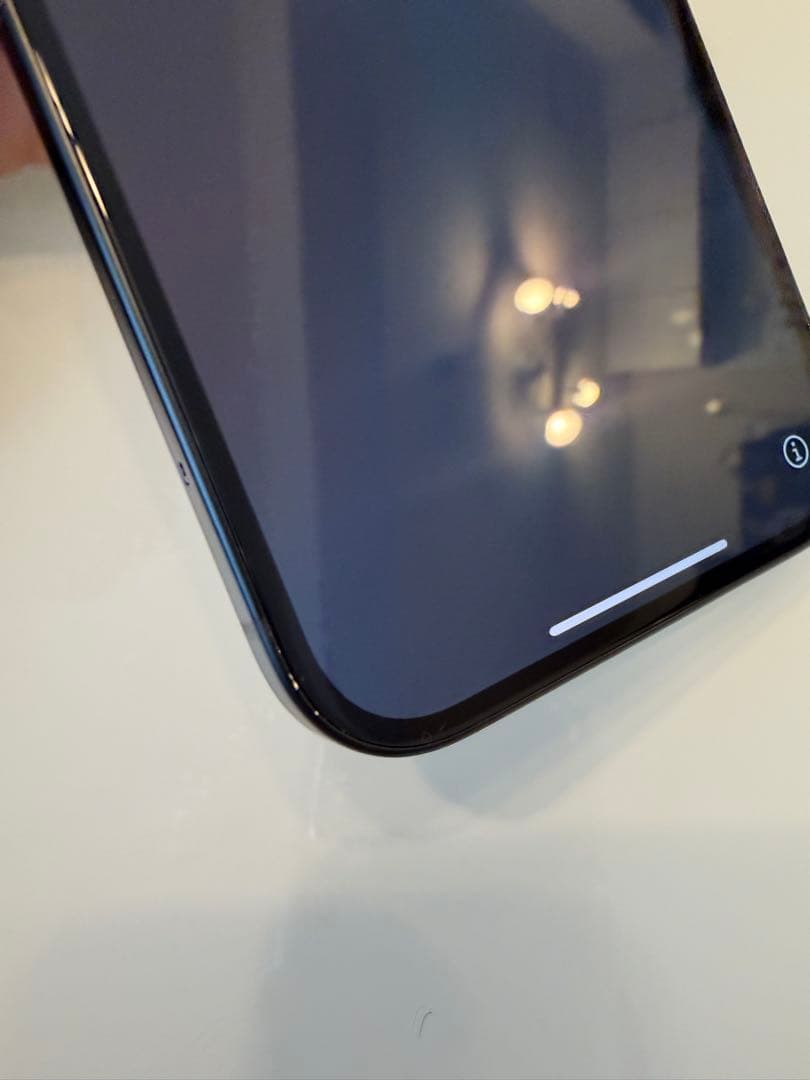 Apple iPhone 15 ブラック本体 128GB