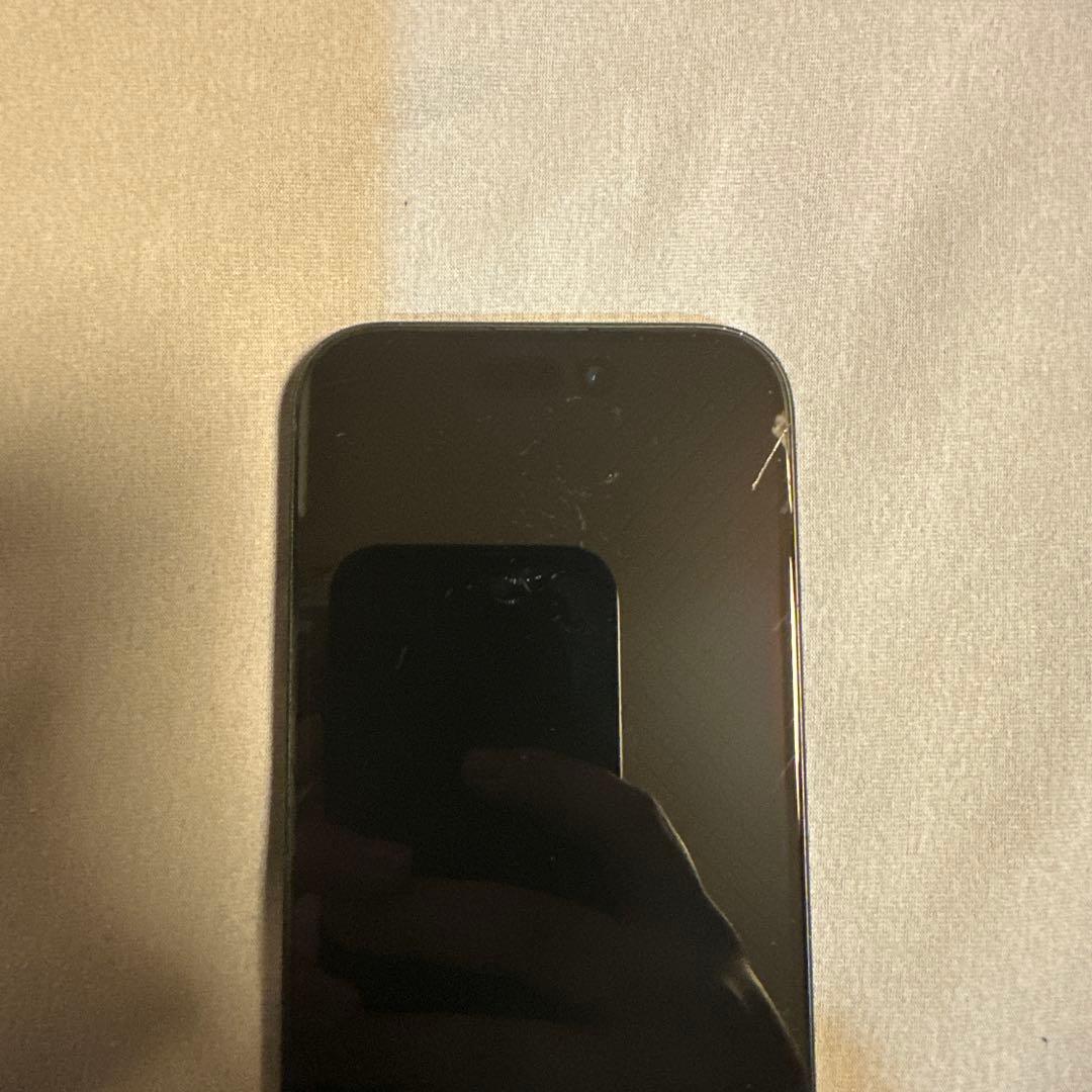 よ*ん様 iPhone 15 128GB SiMフリー バッテリー99%