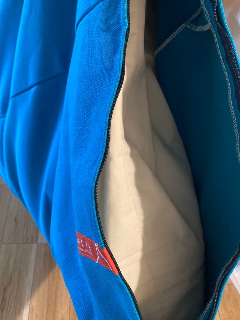 tetra CHENILLE 青 ビーズクッション【未使用に近い】※送料無料※