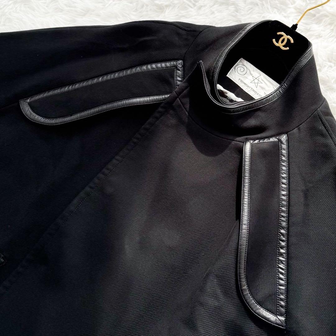 美品 ツモリチサト ポンチョ ケープコート 柄裏地 レザーパイピング ブラック