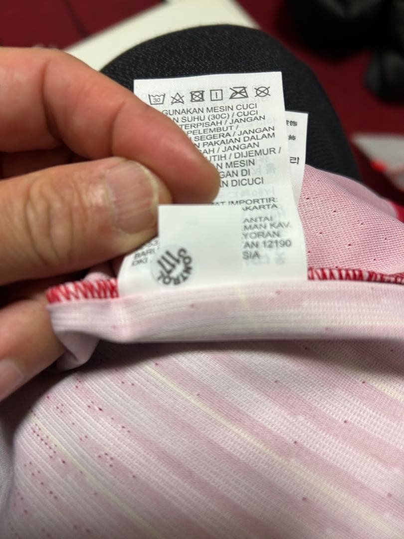 リバプールリヴァプール24-25サラー選手オーセンティックユニフォーム