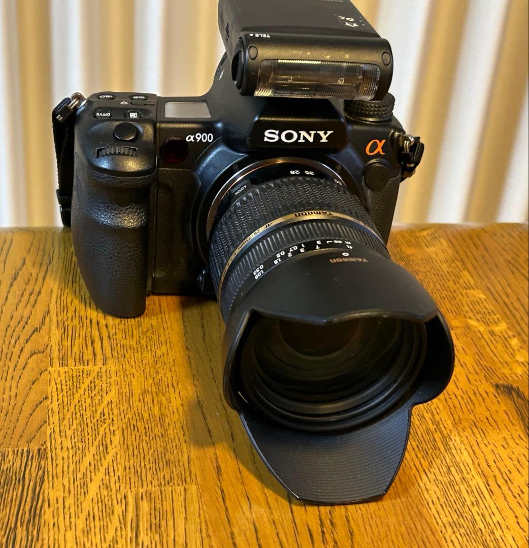 超美品SONY α900 デジタルカメラセット充実の付属品。純正アルミケース付き