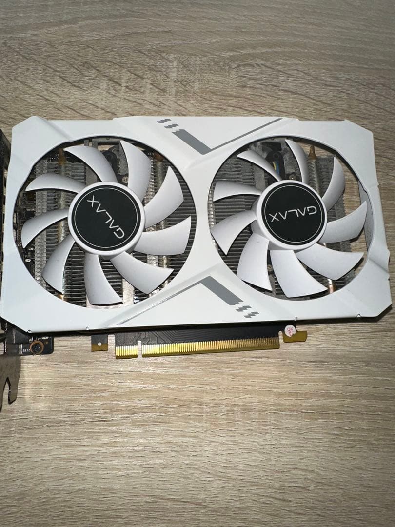 「訳あり」GALAX 玄人志向 GeForce RTX 2060ホワイト