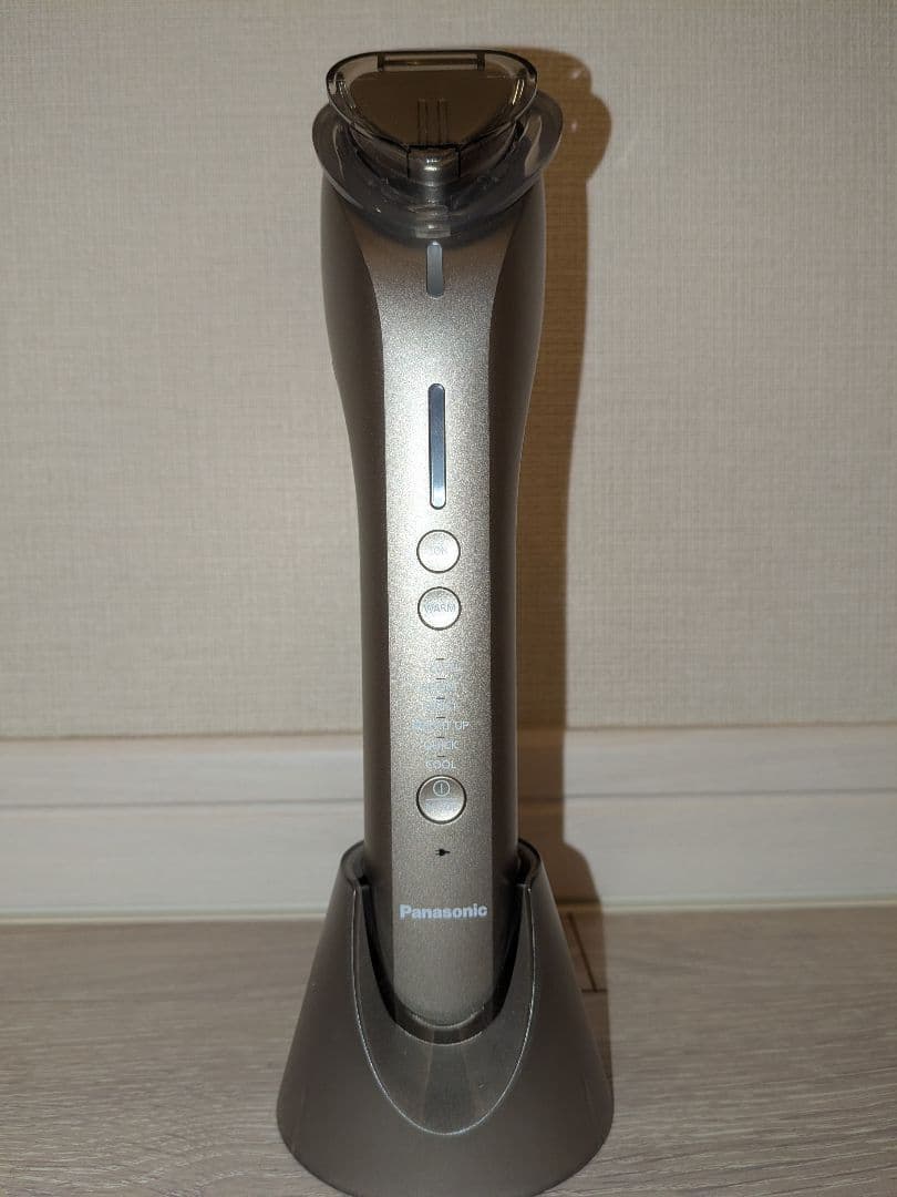 【美品】パナソニック　美顔器　イオンブーストマルチEH-ST0A