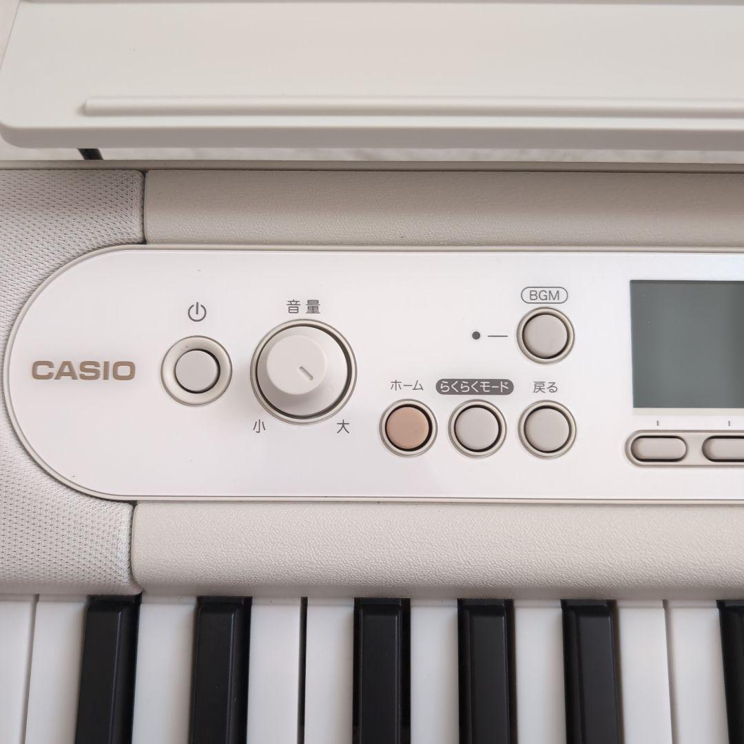 りん♫　カシオ　LK526 電子ピアノ　電子キーボード　光ナビゲーション