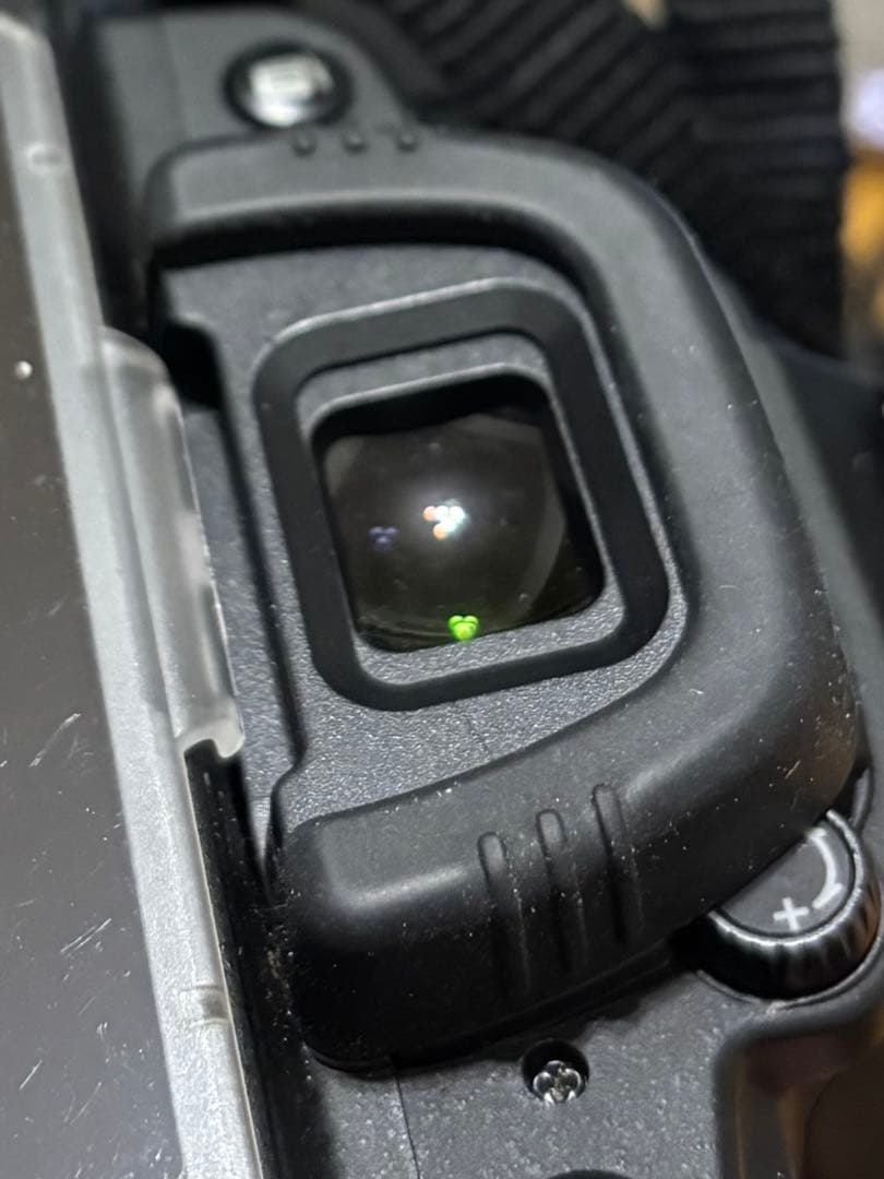 Nikon D90 デジタル一眼レフカメラ レンズ付き