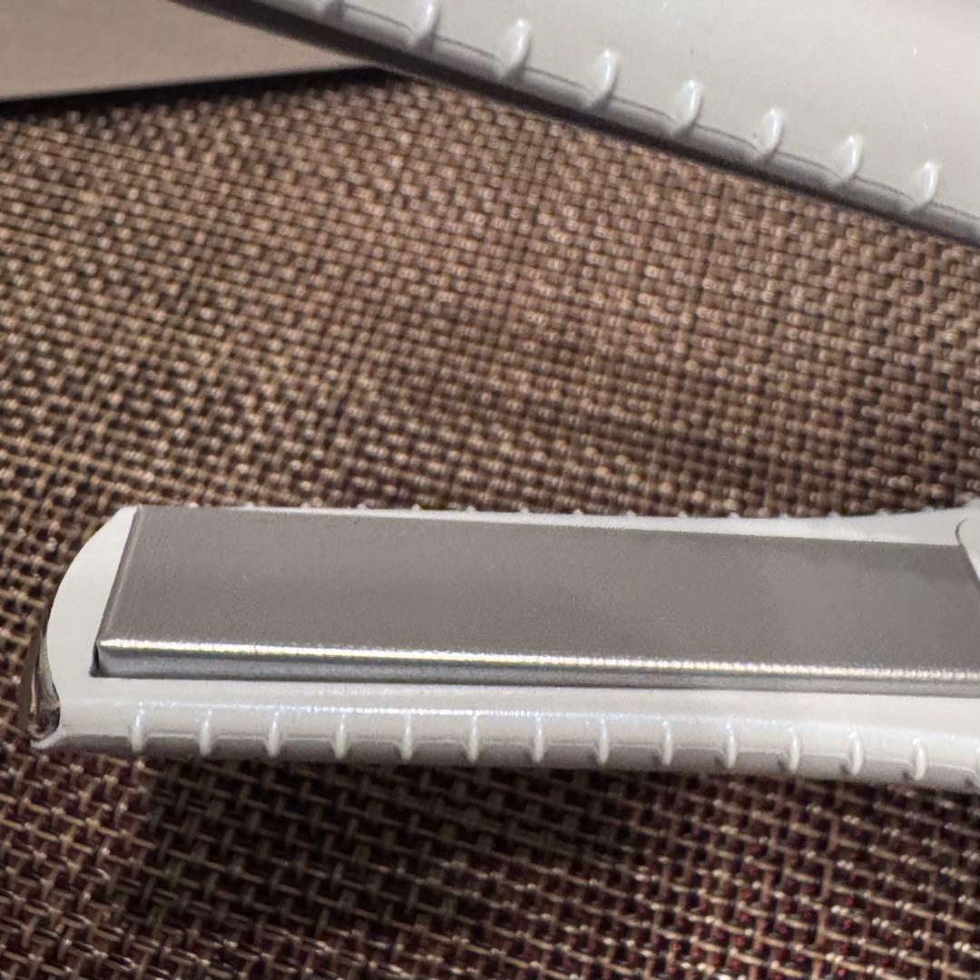 【未使用に近い】リファ フィンガーアイロン ST ホワイト