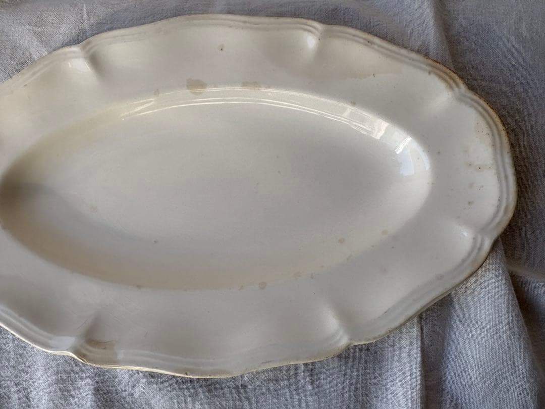 フランスアンティーク　サルグミンヌ 花リム　ラヴィエ