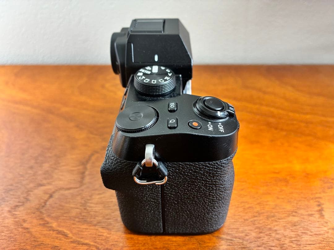 X-S10 (カメラ本体) , XC35mmF2 (レンズ)