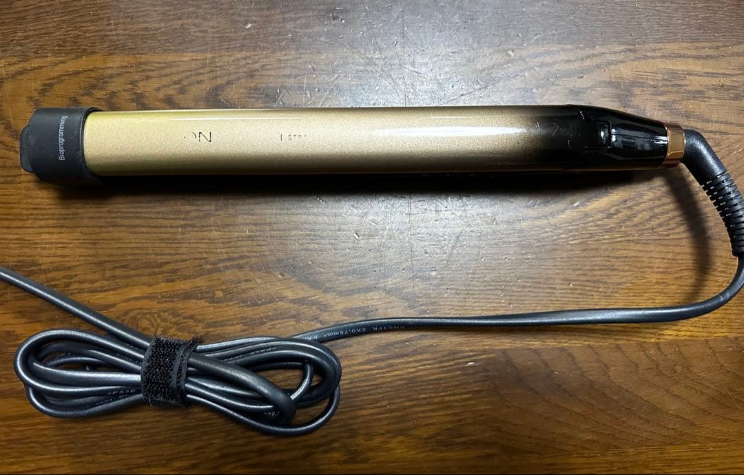 ヘアアイロン HAIRBEAURON 4D Plus STRAIGHT