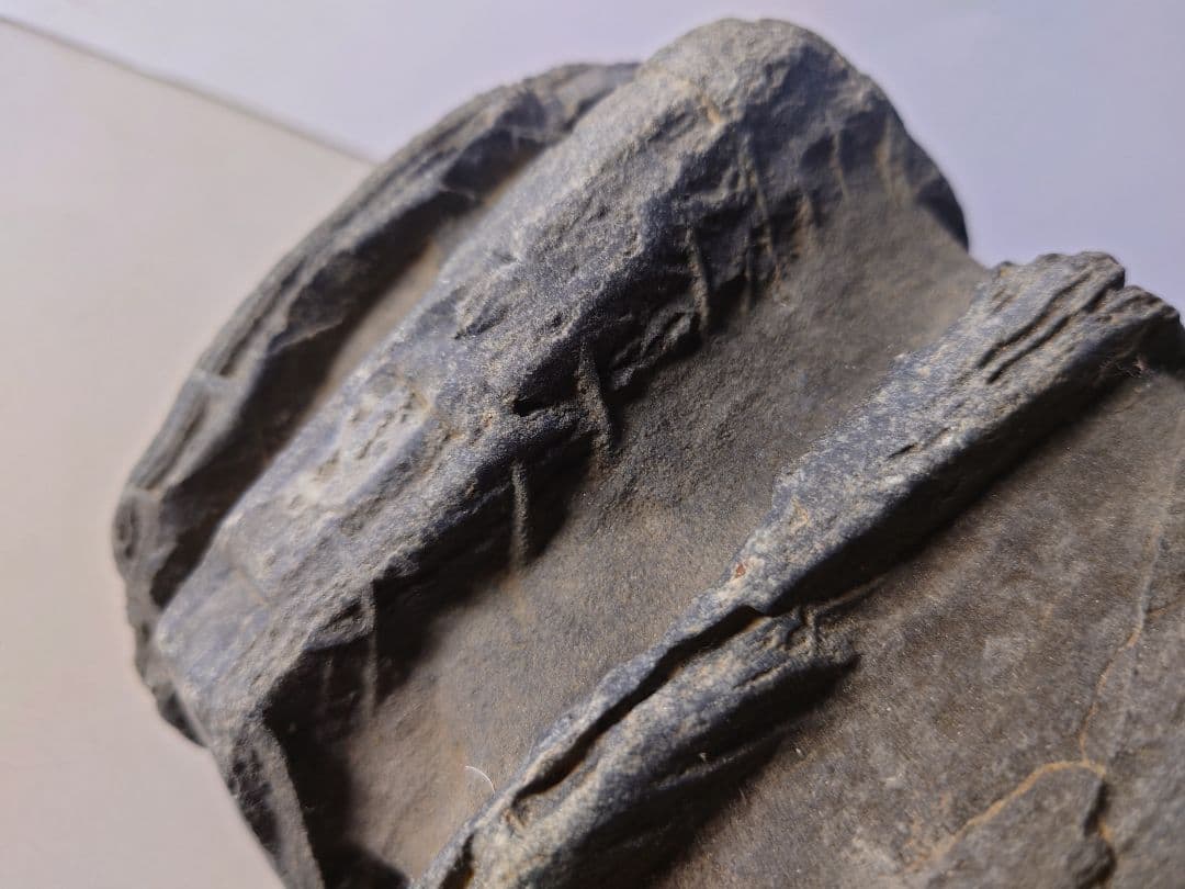 佐治川石　層状　水石 鑑賞石