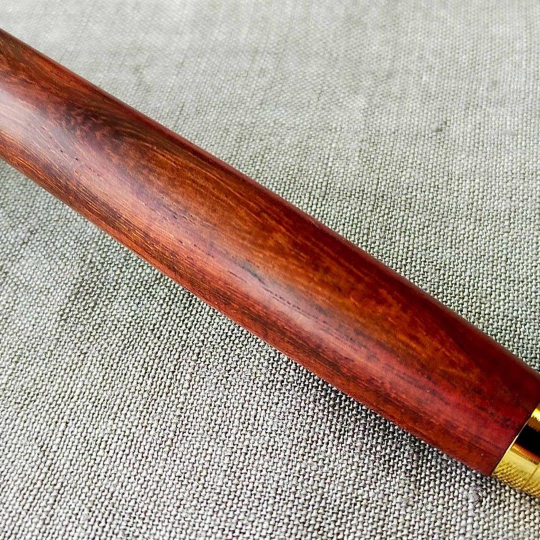 サイアミーズローズウッド　糸縮杢　ハンドメイド　木軸シャープペン　0.5mm