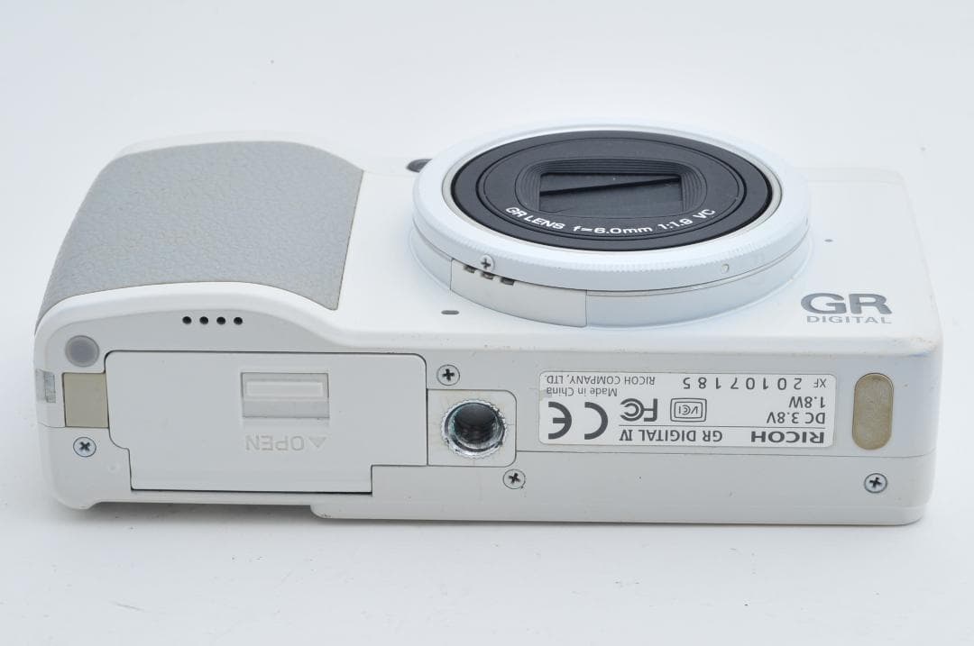 ■美品■ リコー RICOH GR DIGITAL IV ≪Ｓ数約800回≫