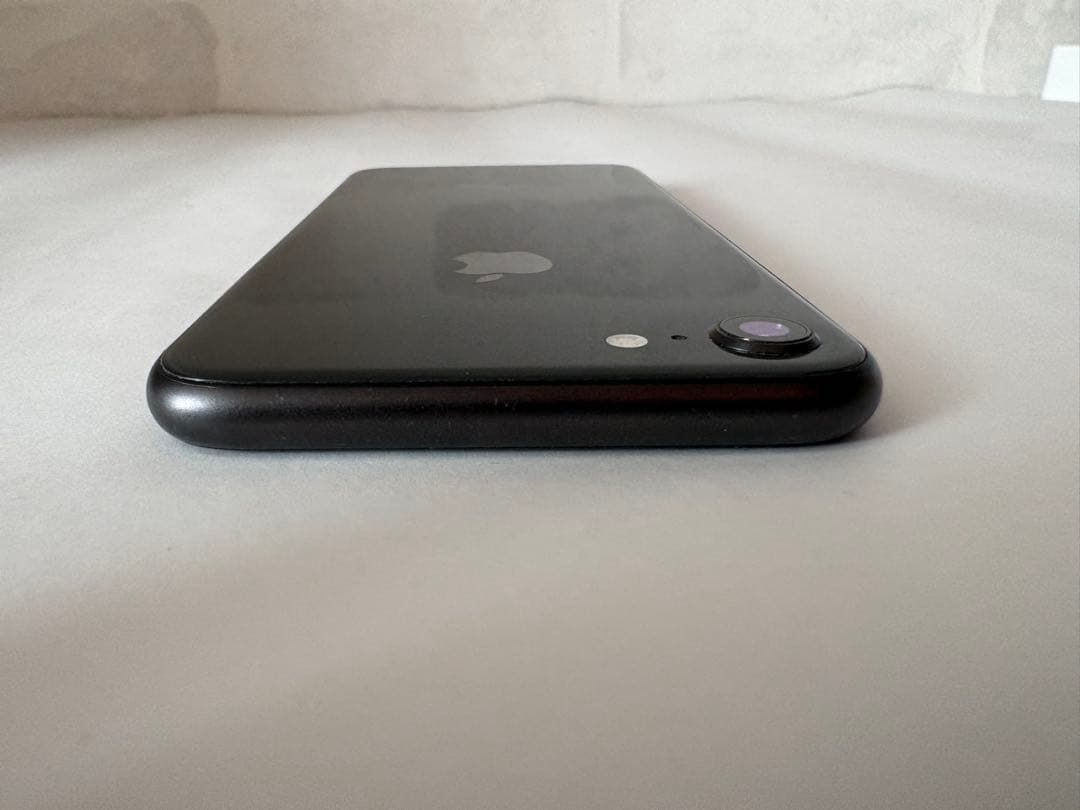 iPhone 8 64GB ブラック SIMフリー バッテリー85％ 本体のみ