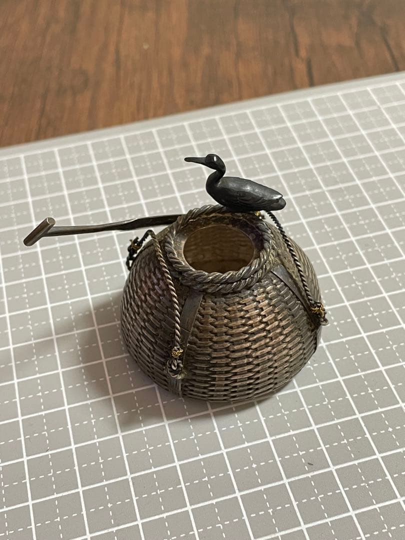 【宝蔵】時代物 金工 銀製 鵜籠形 鵜飼 魚籠 鵜篭形 楊枝入れ 銀細工 水鳥