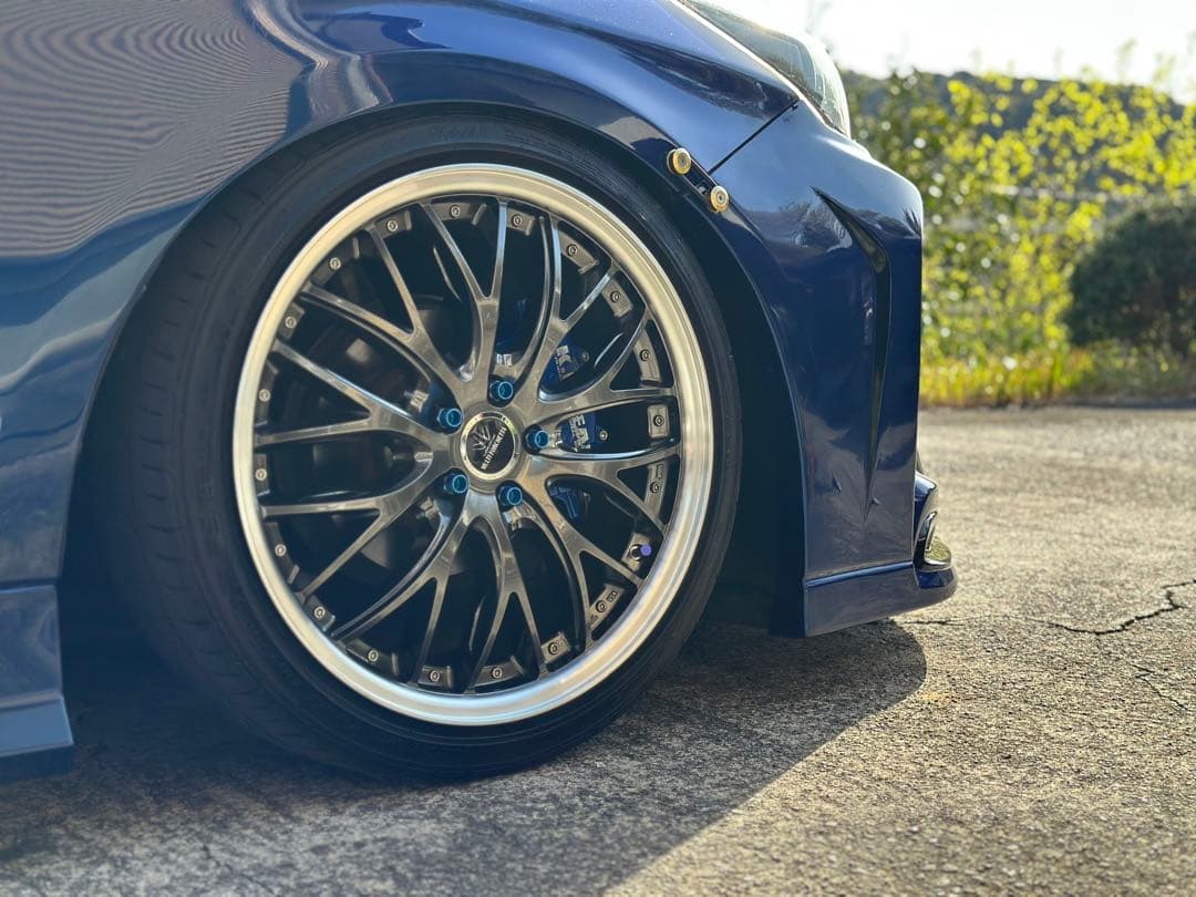 ロクサーニ マルチフォルケッタ SBCリムポリッシュ 18インチ